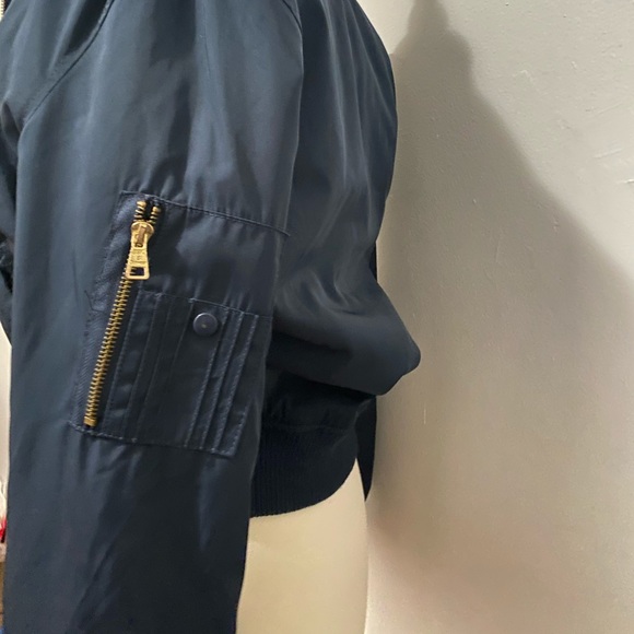 Bomber Jacket! Quilted lining - Picture 3 of 5